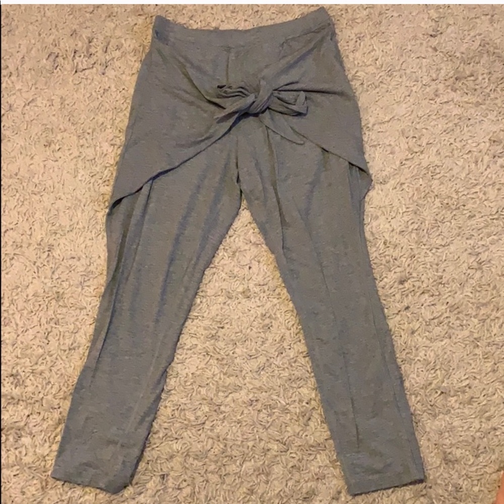 Lululemon tie one on pant